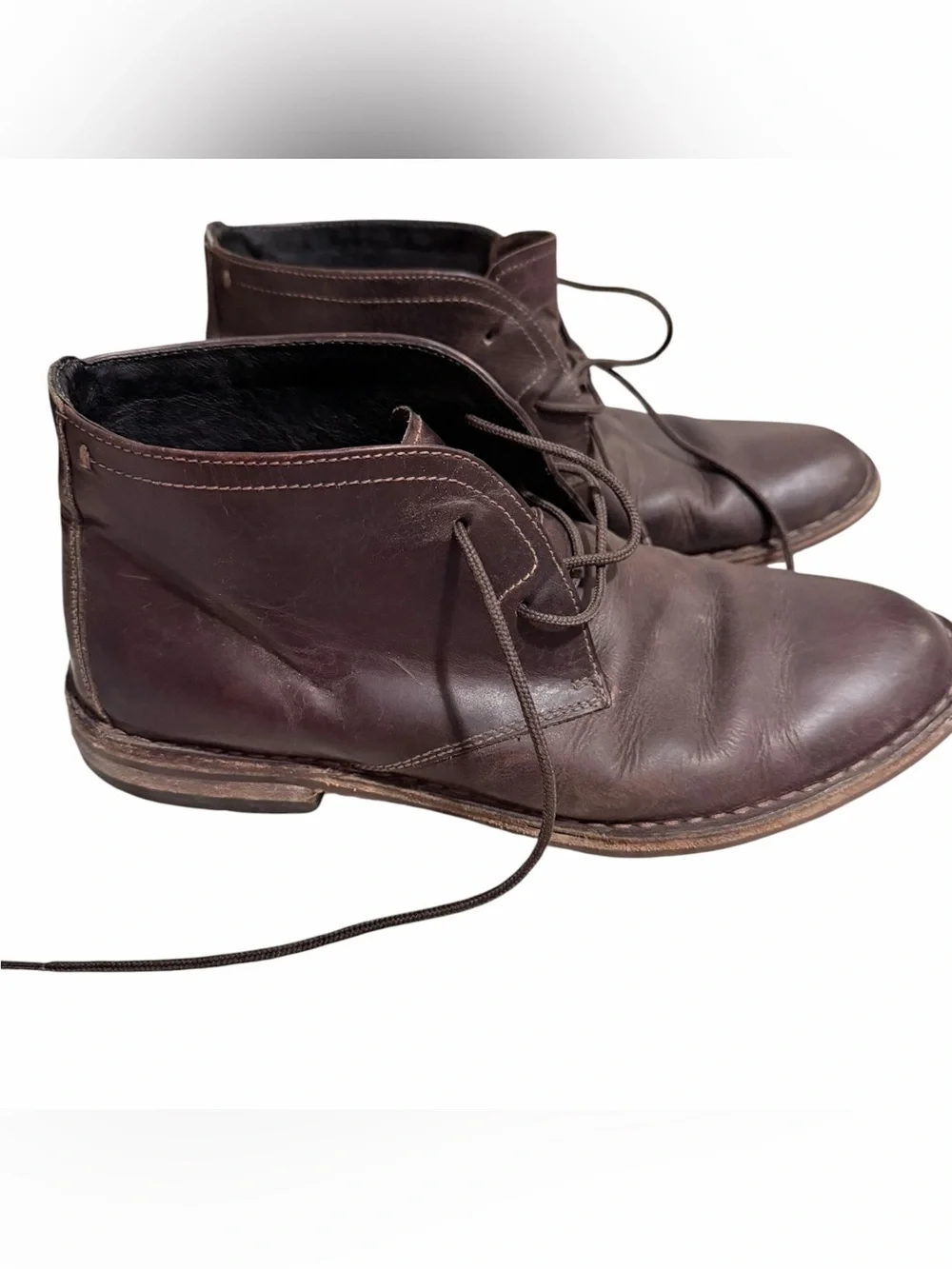 Men's Dark Brown Leather Chukka Boots - Classic Lace-Up